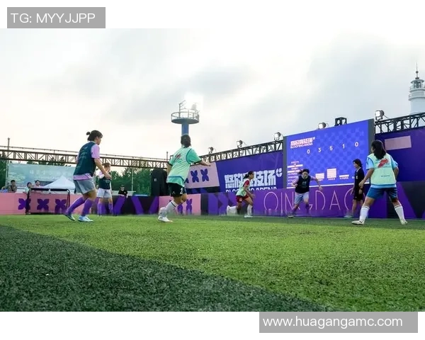 足球场画圆的传奇球星是谁 他如何影响了现代足球的演变